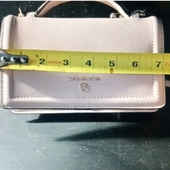 NWOT Michael Kors purse - Picture 2 of 4